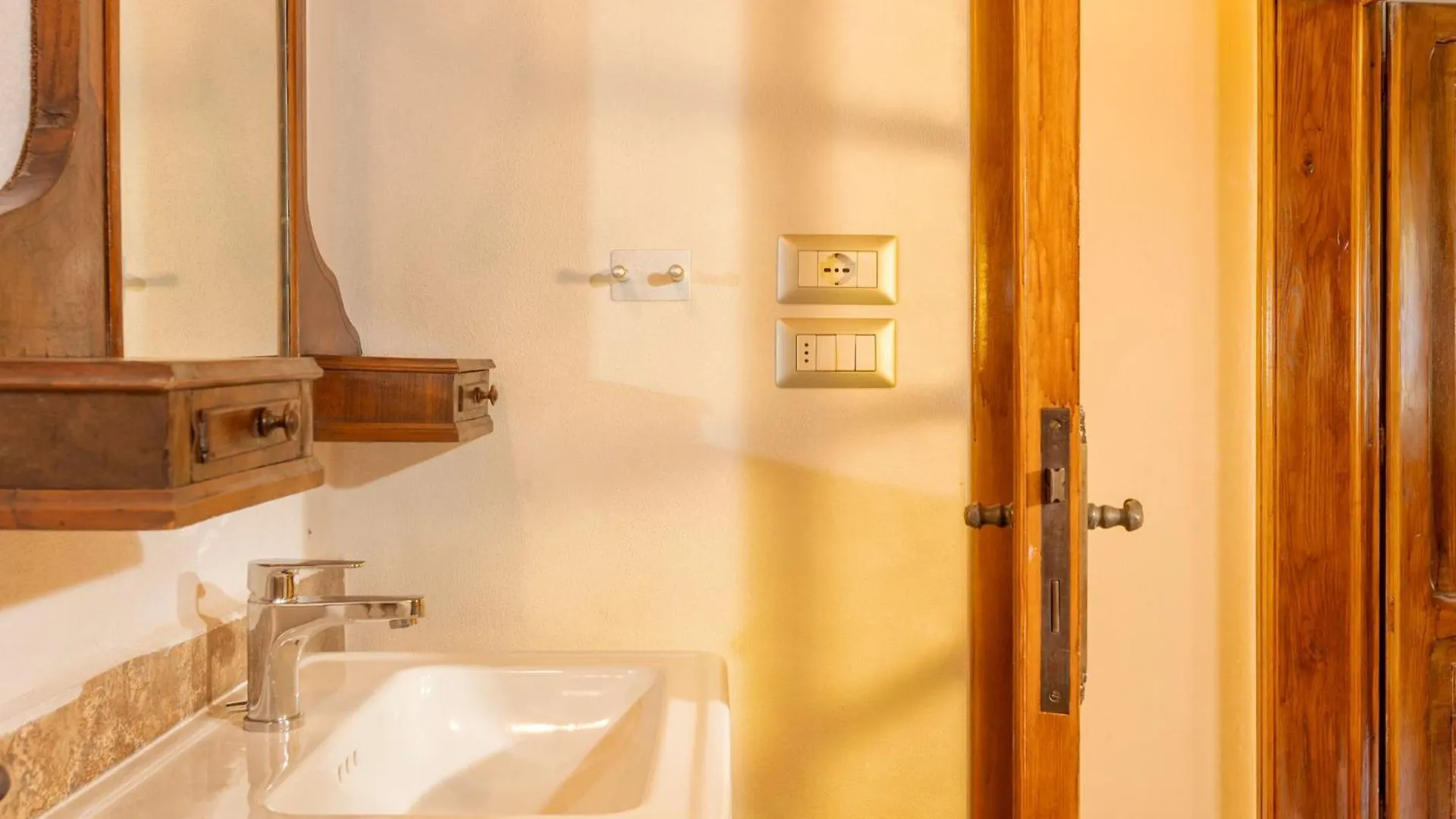 Villa Lorena Con Piscina Montepulciano Stazione 0*,